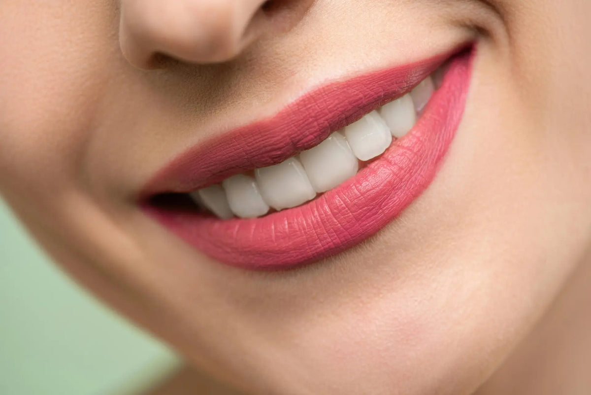 Colágeno para unas encías saludables y una sonrisa bonita